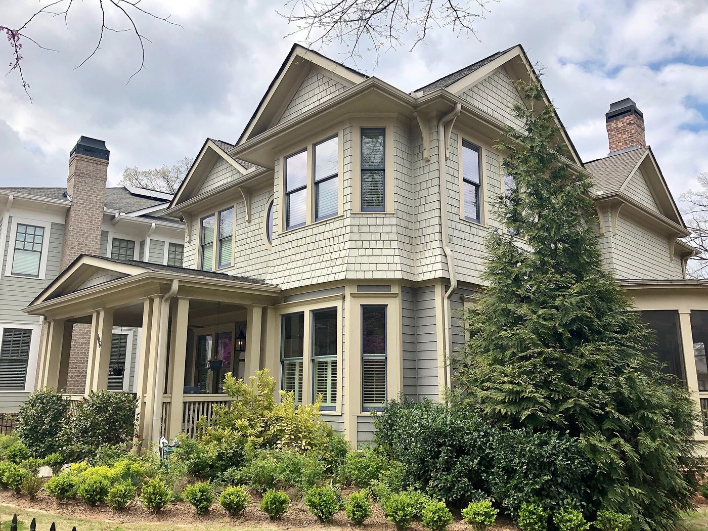 Victorian houses along Euclid Avenue in Inman Park